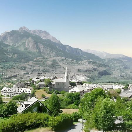 Appartement Paisible A Saint-Crepin Avec Vue Sur La Montagne 외부 사진