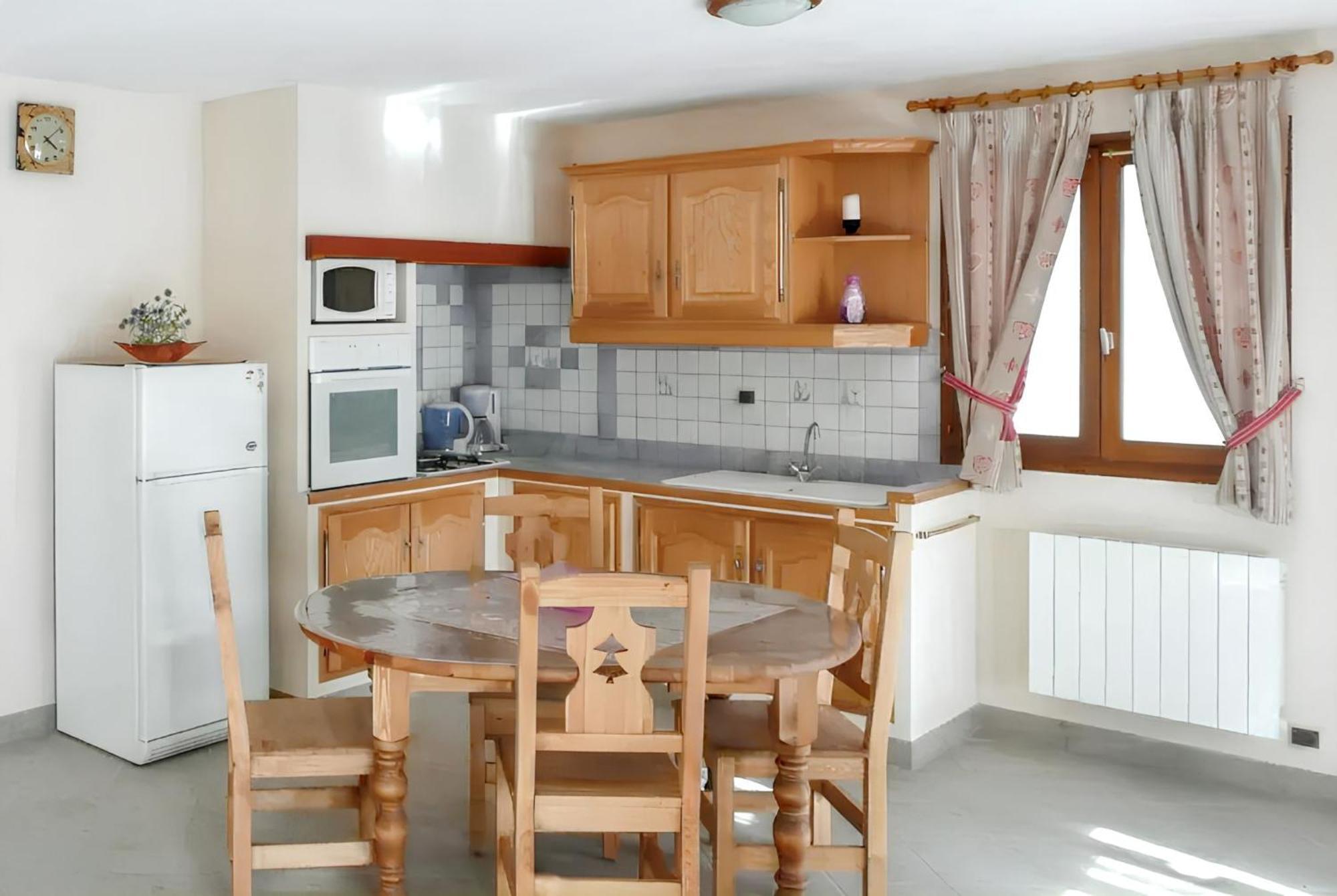 Appartement Paisible A Saint-Crepin Avec Vue Sur La Montagne 외부 사진